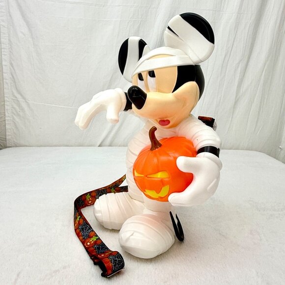 Disney Parks Exclusive 2021 Mickey Mouse Mummy Halloween Popcorn Bucket - Picture 6 of 9